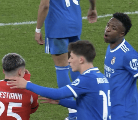 Real Madrid vs Benfica Match Stopped